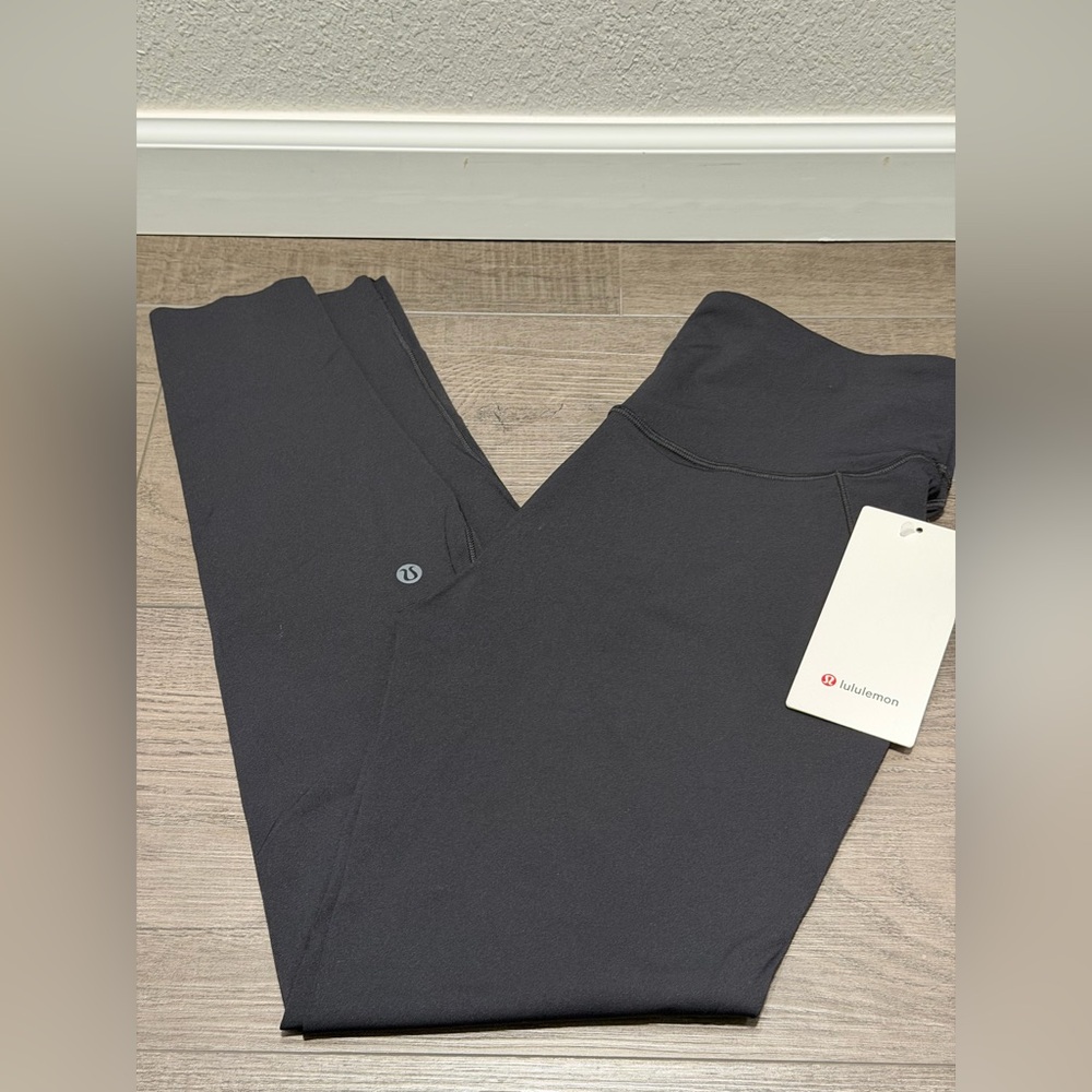 Lululemon Base Pace HR Tight 28" Black Women's Size 8 New With Tags